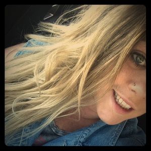 Meet your Posher, Jessica